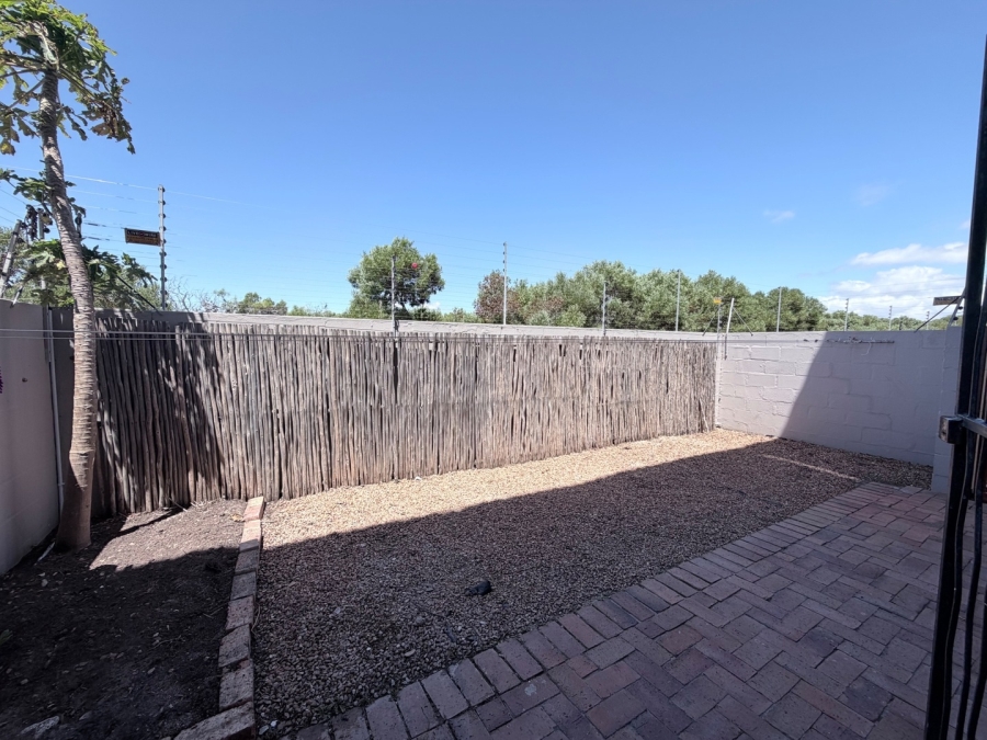 3 Bedroom Property for Sale in Bloubergstrand Western Cape